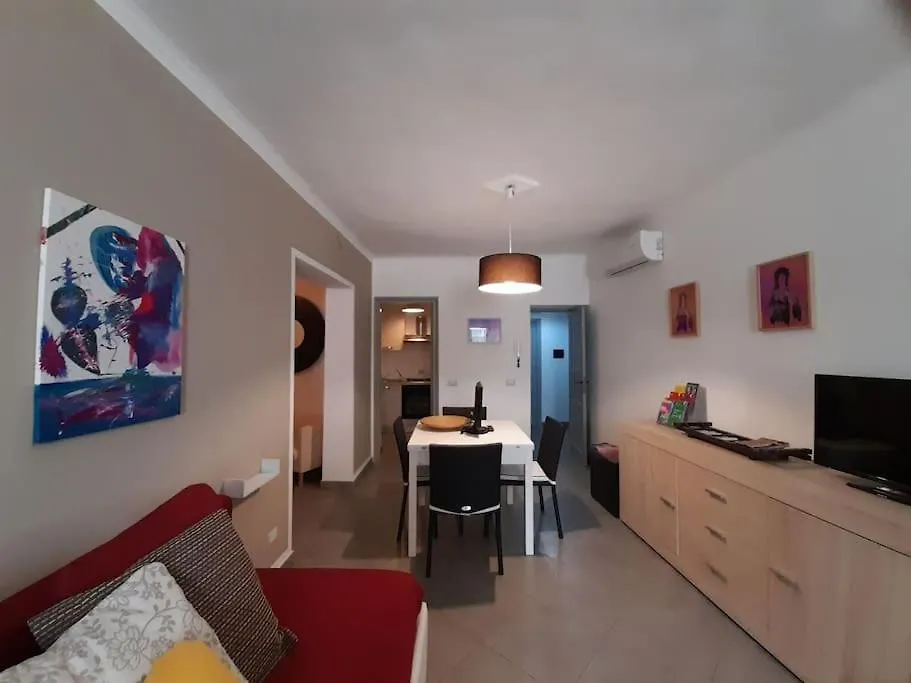 Casa Ranieri Palermo Apartman 0*,